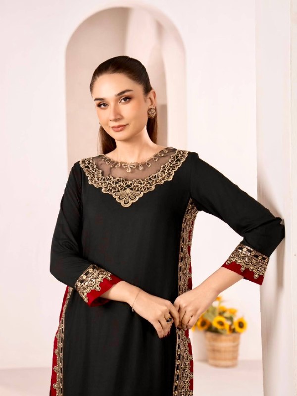 Women's Black Embroidered Straight Kurta Set with Nazmin Dupatta