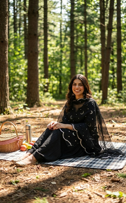 “Midnight Luxe: An Heirloom of Elegance”