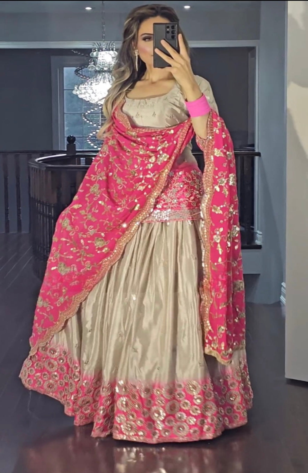 *Presenting New Designers Lehenga -Top In New Fancy Style*