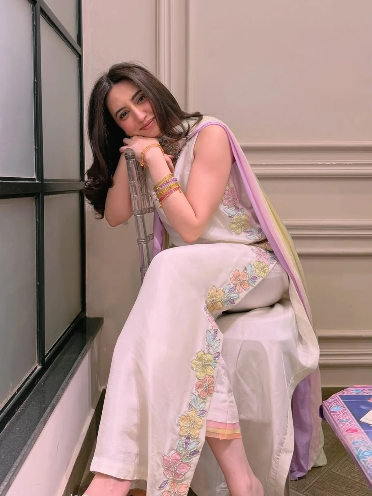 Peach Floral Embroidered Straight Suit Set with Straight Pants & Dupatta