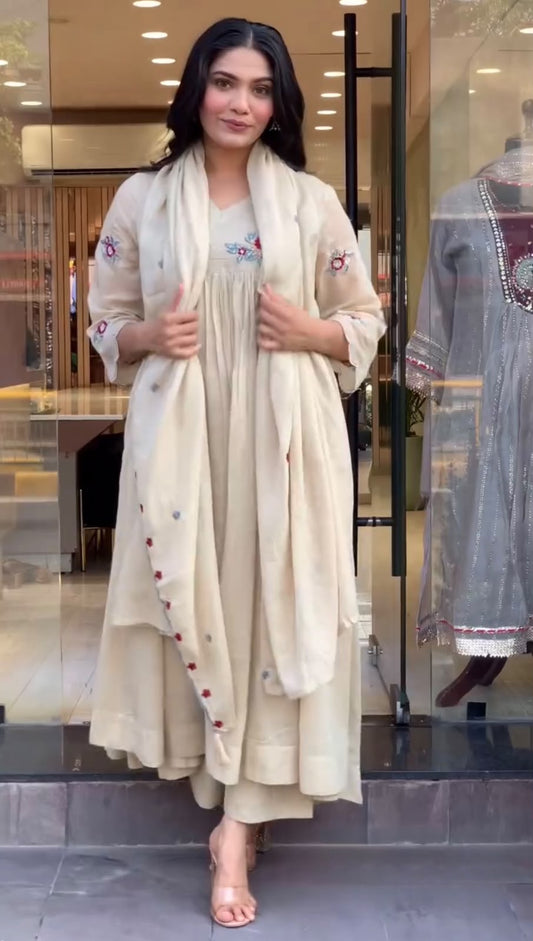 Ivory Floral Embroidered Blend Stitched Anarkali Kurta Set with Straight Pants & Dupatta