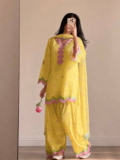 Ivory Pink Heart Embroidery thread Work Farshi Salwar Suit Set