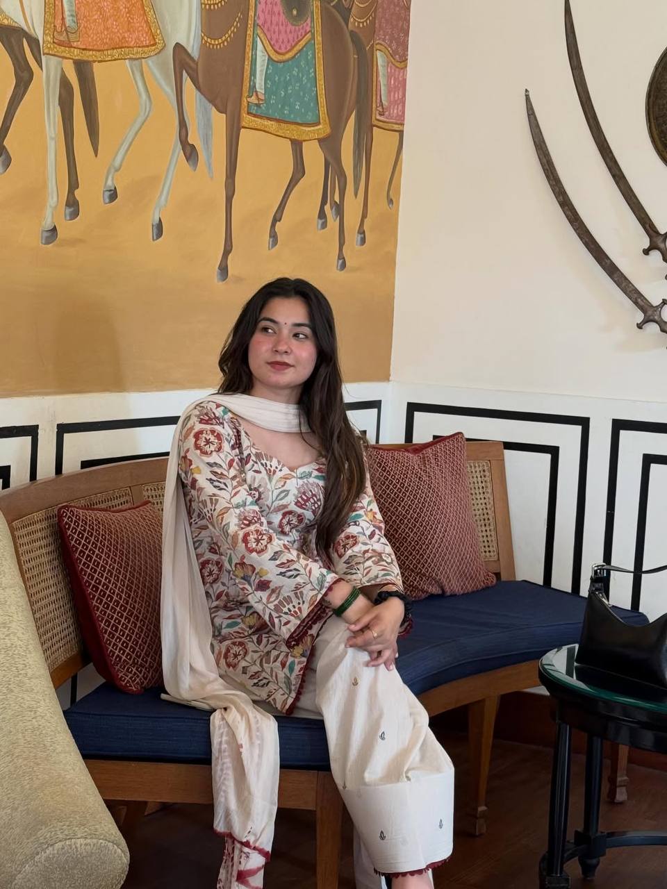 Women Off-White Floral Printed Cotton Kurta Set with Dupatta & Straight Pants