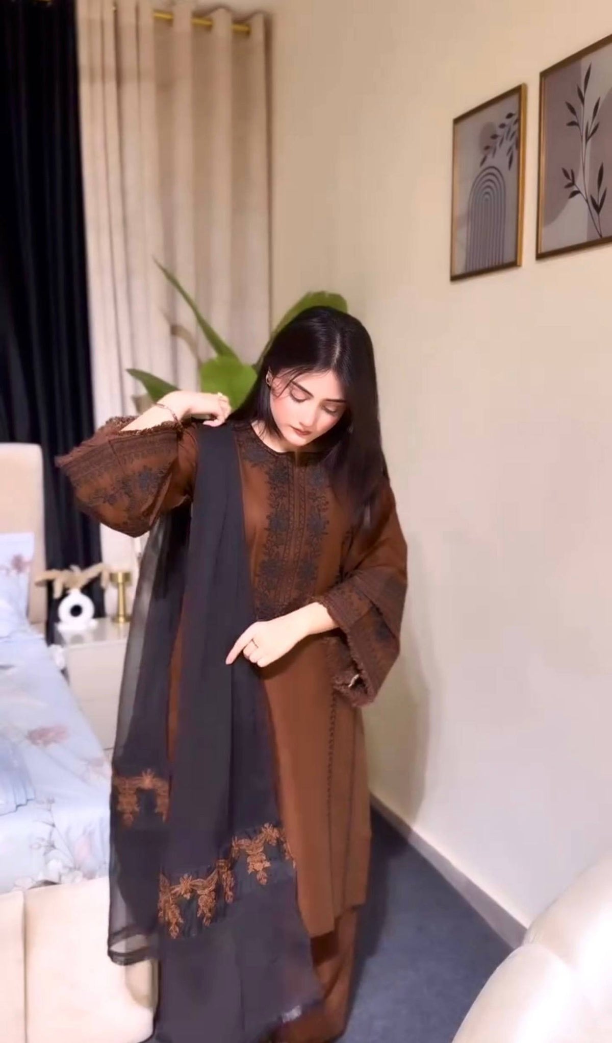 Women's Coffee Brown Embroidered Straight Kurta Set with Black Dupatta & Straight Pants