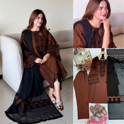 Women's Coffee Brown Embroidered Straight Kurta Set with Black Dupatta & Straight Pants