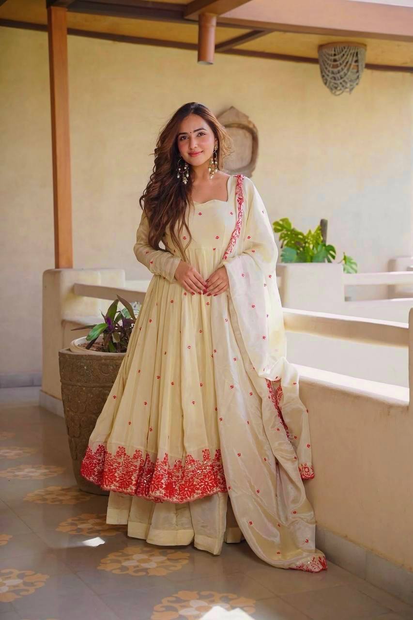 Women's Cream Floral Embroidered Anarkali Kurta Set with Dupatta