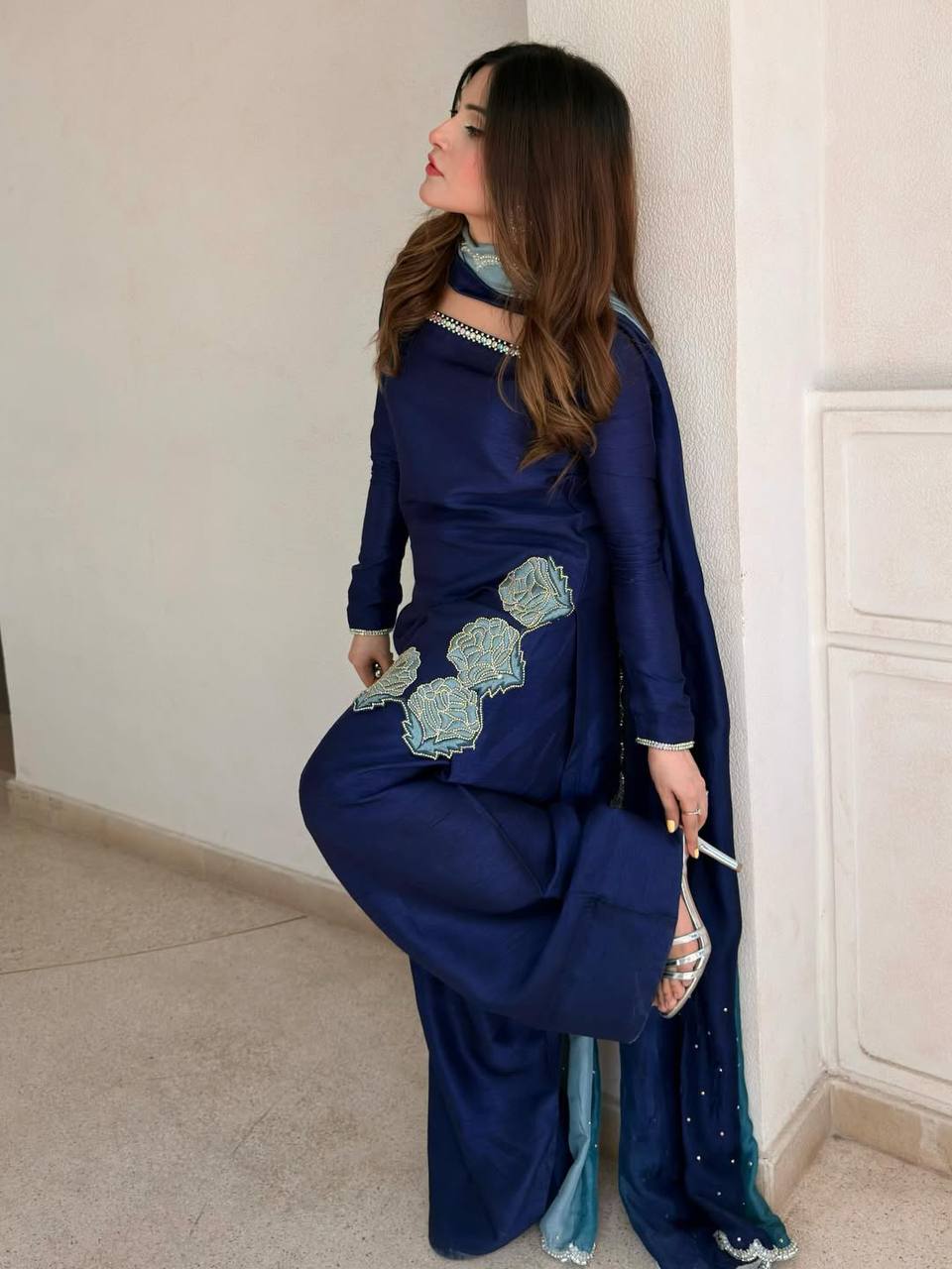 A stunning traditional look blending sophistication style beauty and confidence perfectly