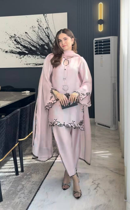 Blush Pink Embroidered Lawn Suit with Elegant Dupatta for Festive Summer Fashion